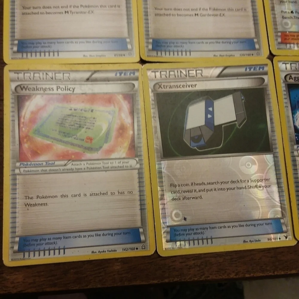 Pokemon Trainer Bundle:6 Cards, 3 Reverse Holo